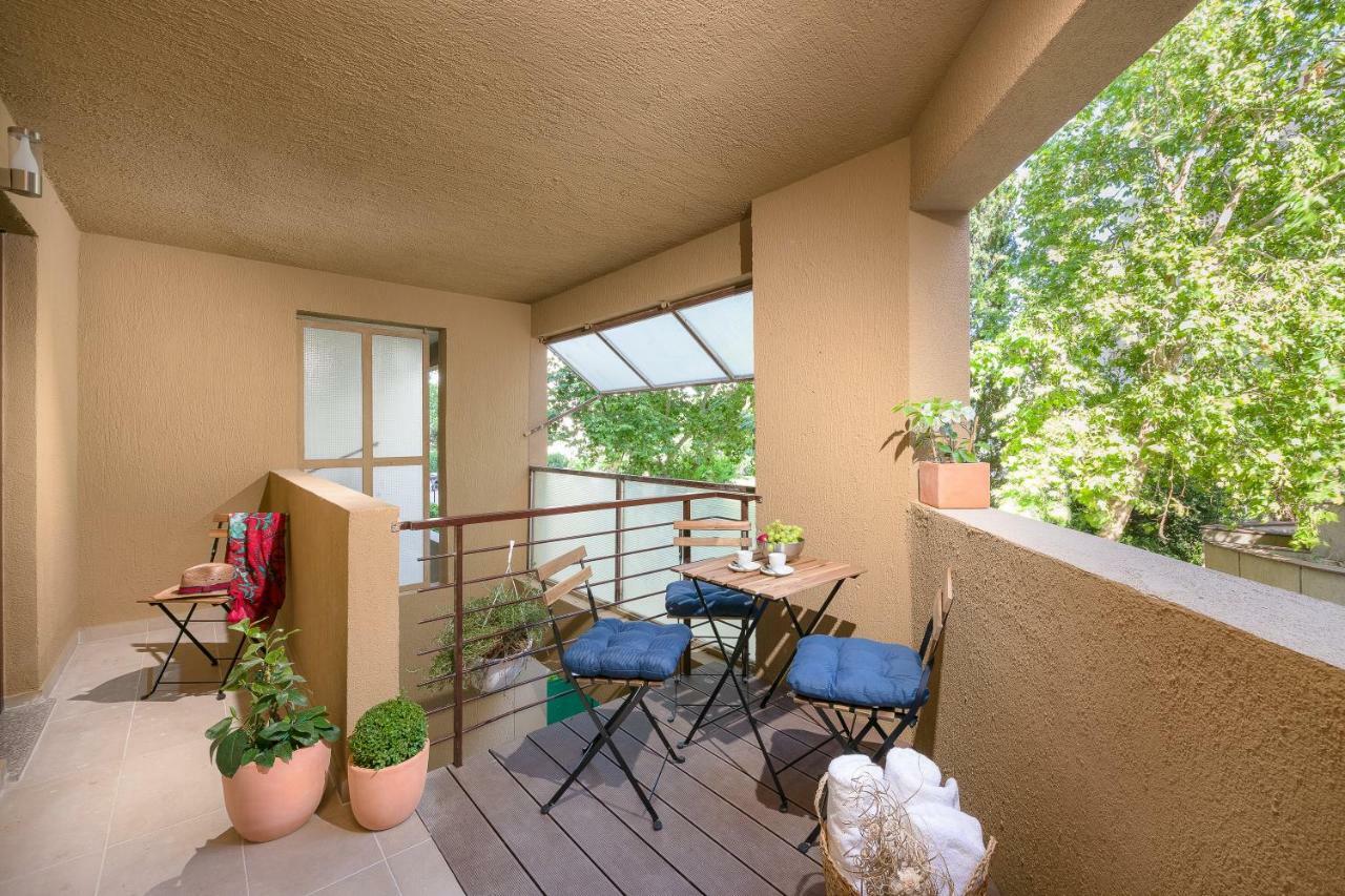 Apartments And Rooms Daisy Split Exterior photo